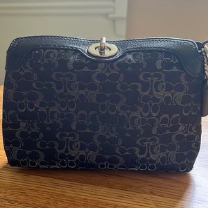 Coach clutch- lightly used